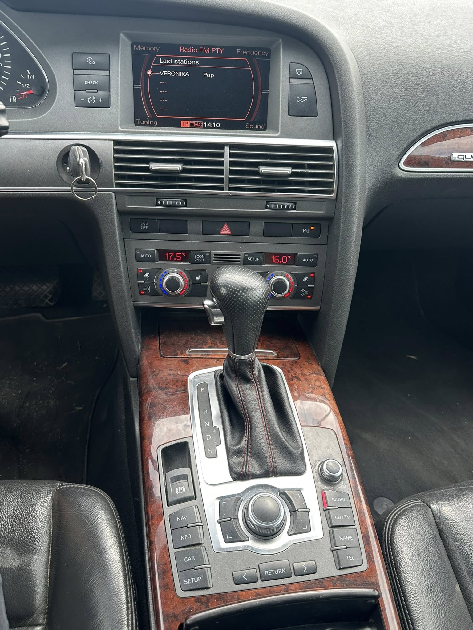 AUDI A6 S - line